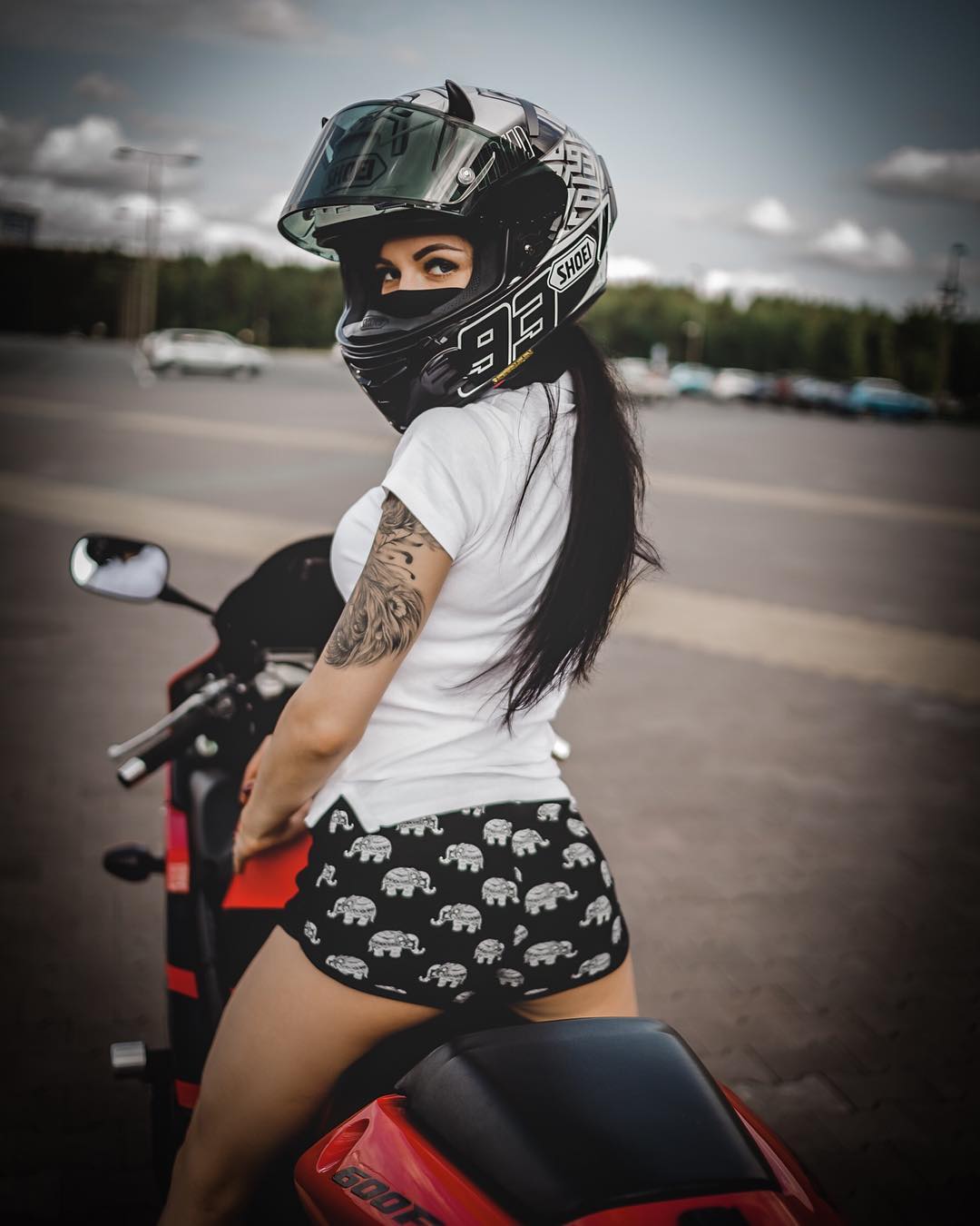 Siberian biker girl ridin' her Honda CBR600RR on Ridin'Girls Blog