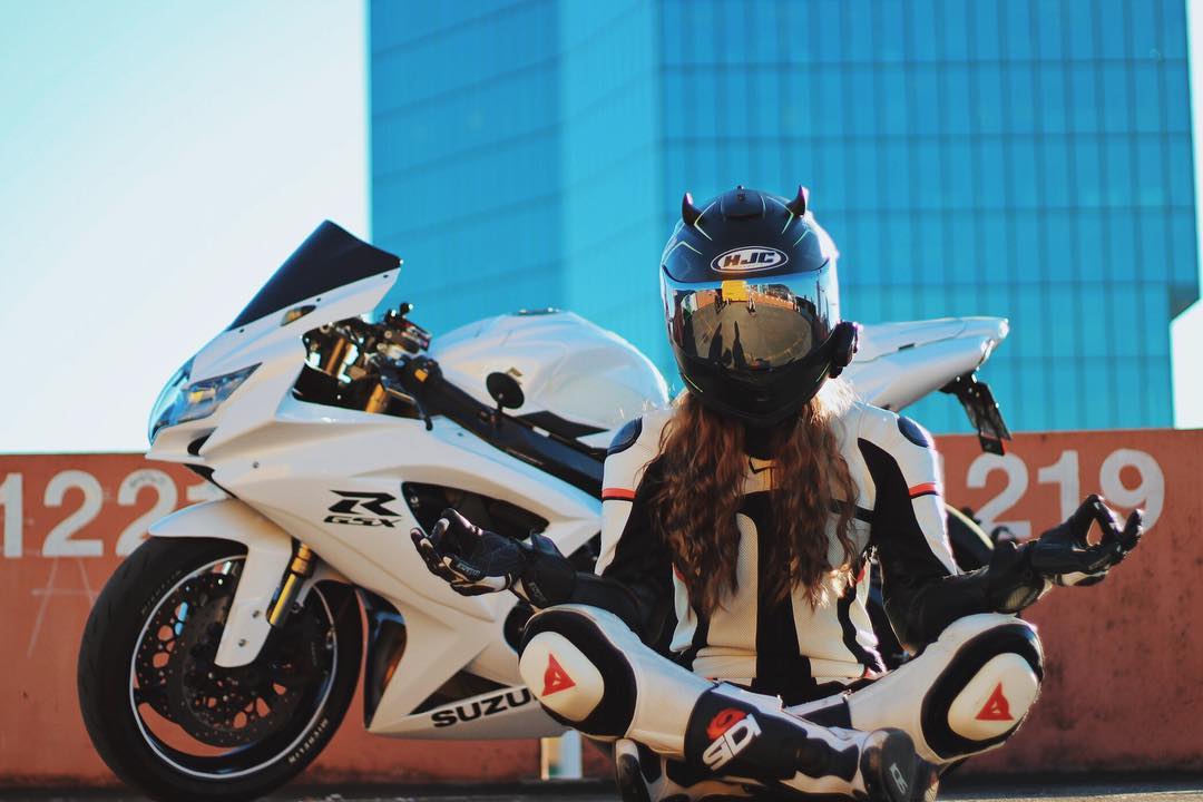 Suzuki GSX-R600 on RidinGirlsBlog