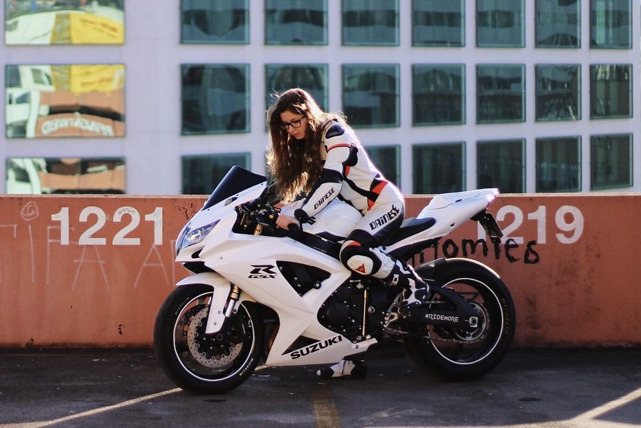 Suzuki GSX-R600 on Ridin'GirlsBlog